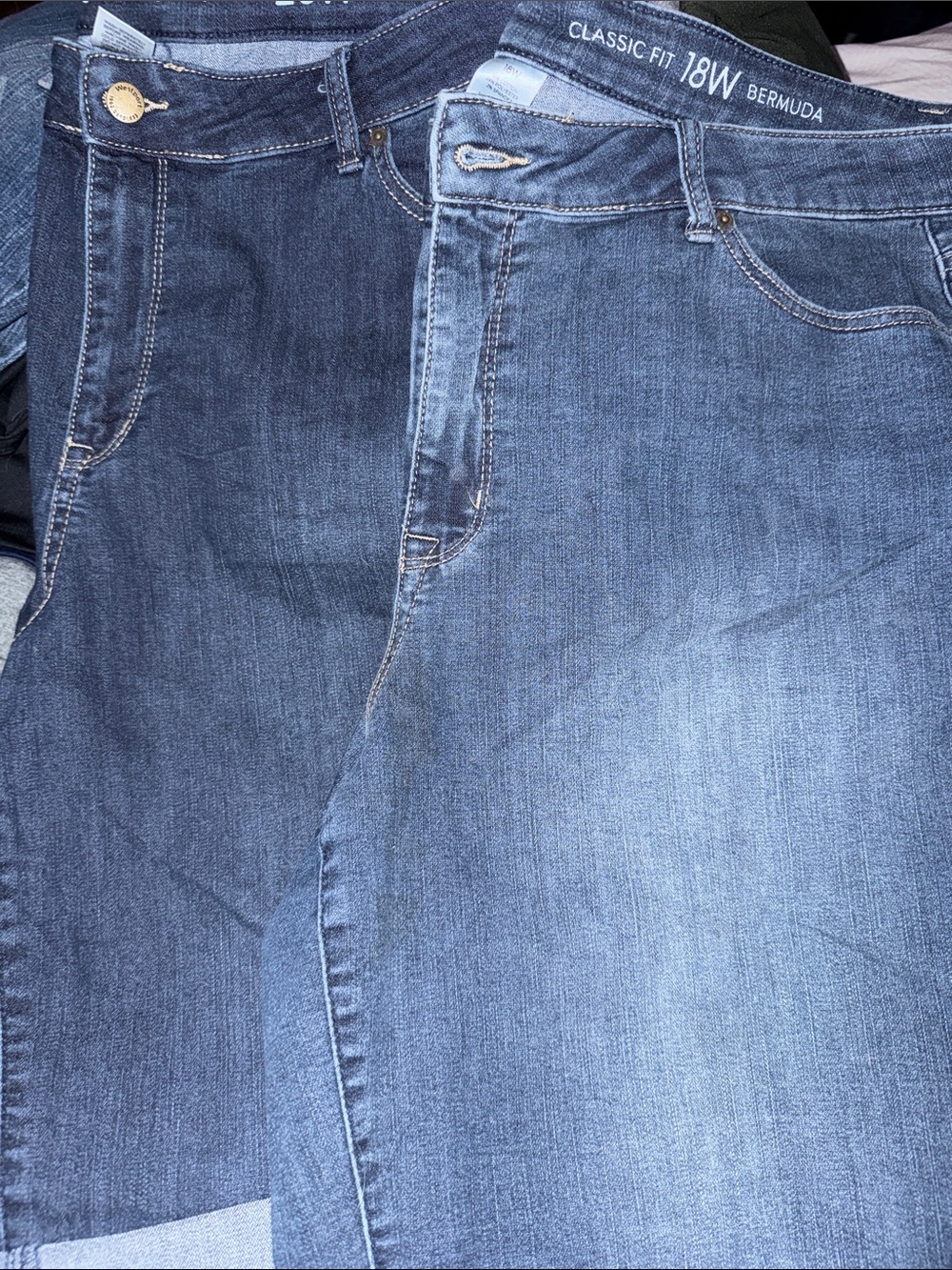 2 pair Westport Classic Fit womans Blue Jeans - Bermuda shorts sz 18w & 20w